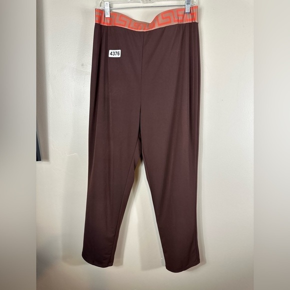 Soft sport 1x nwt 16-1/2 w 14-1/2 rise. 25” inseam. Brown plus size - Picture 4 of 5